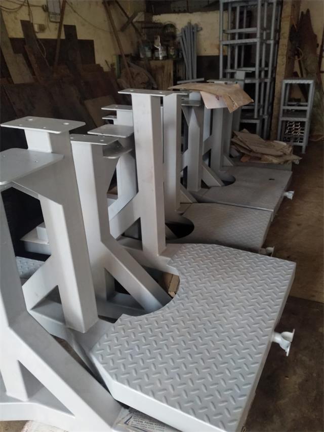 Machine Stands